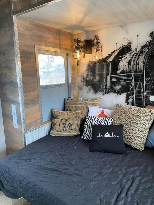 Gleis 2, Waggon Mit Ofen, Optional Mit Whirlpool Und Sauna Dahlem  Bagian luar foto