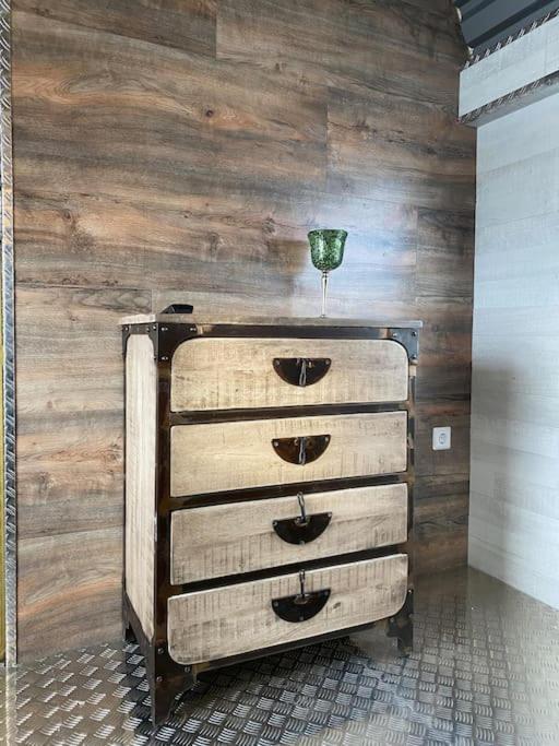 Gleis 2, Waggon Mit Ofen, Optional Mit Whirlpool Und Sauna Dahlem  Bagian luar foto