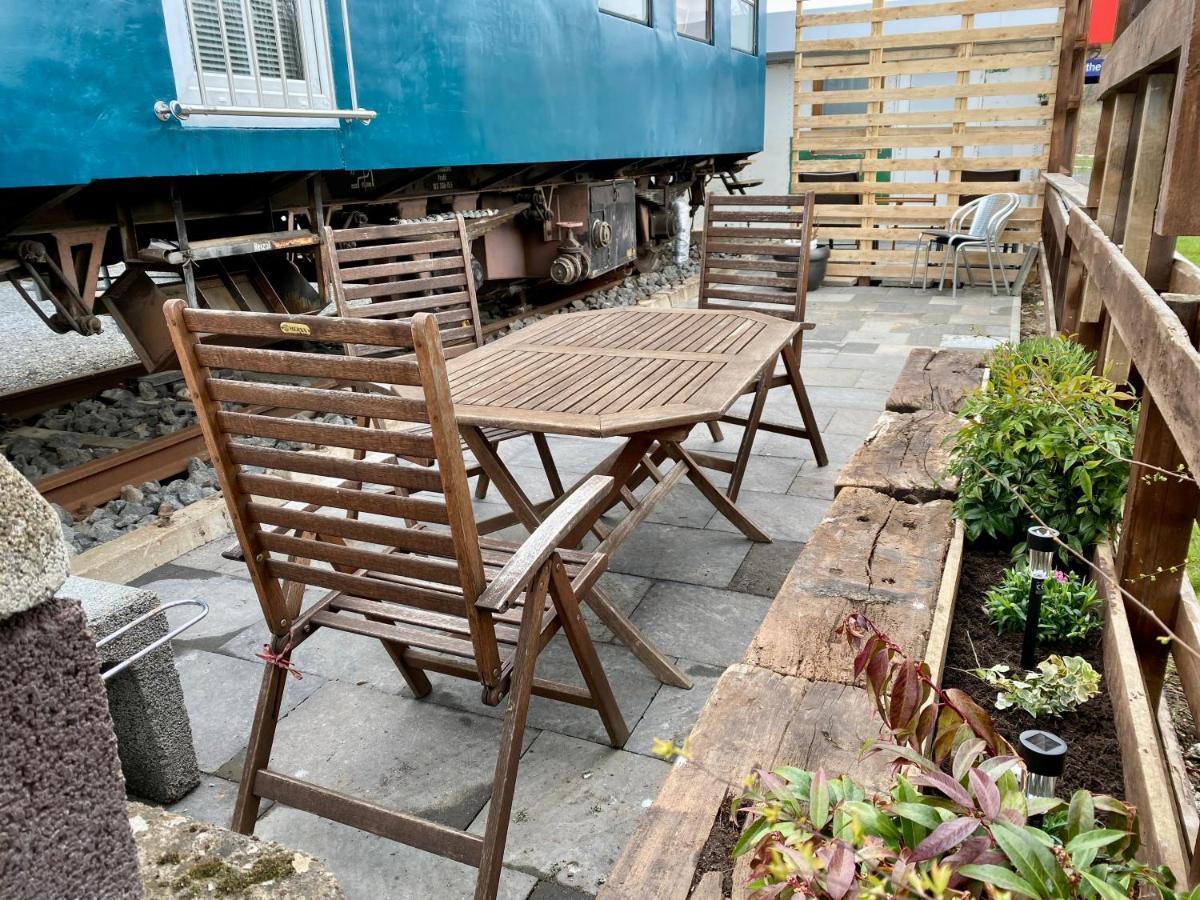 Gleis 2, Waggon Mit Ofen, Optional Mit Whirlpool Und Sauna Dahlem  Bagian luar foto